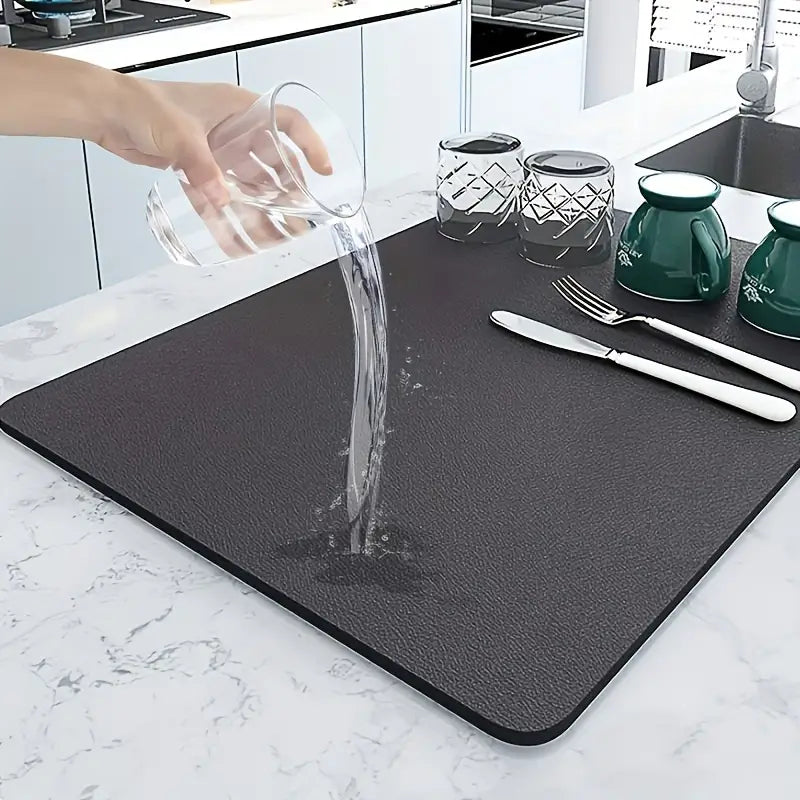 Tapete de secagem de cozinha antiderrapante, superabsorvente e de secagem rápida para copos.