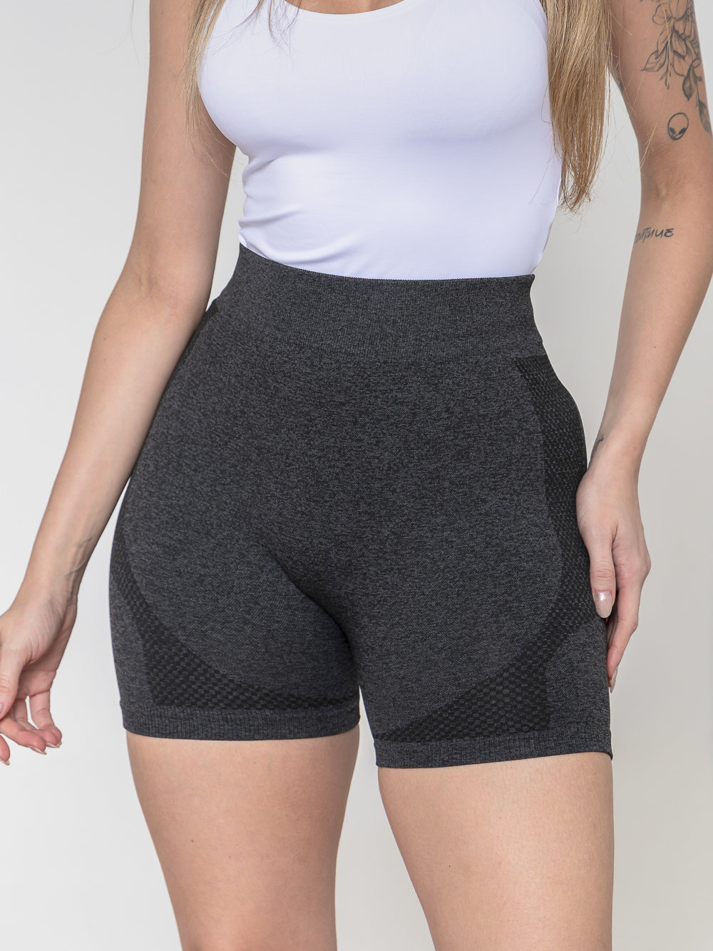 Shorts de ginástica femininos de cintura alta com compressão que levantam o bumbum