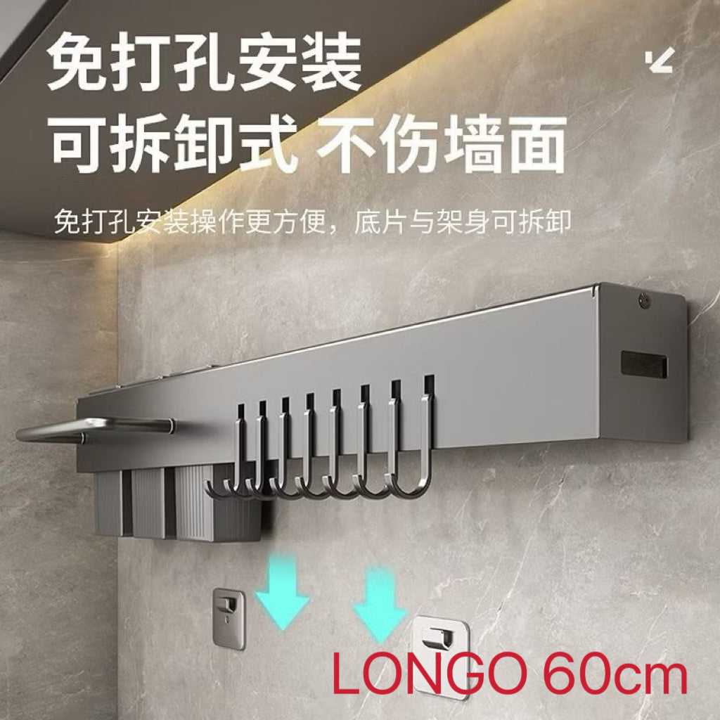 Suporte para facas,  talheres e utensílios de cozinha em aço inoxidável.