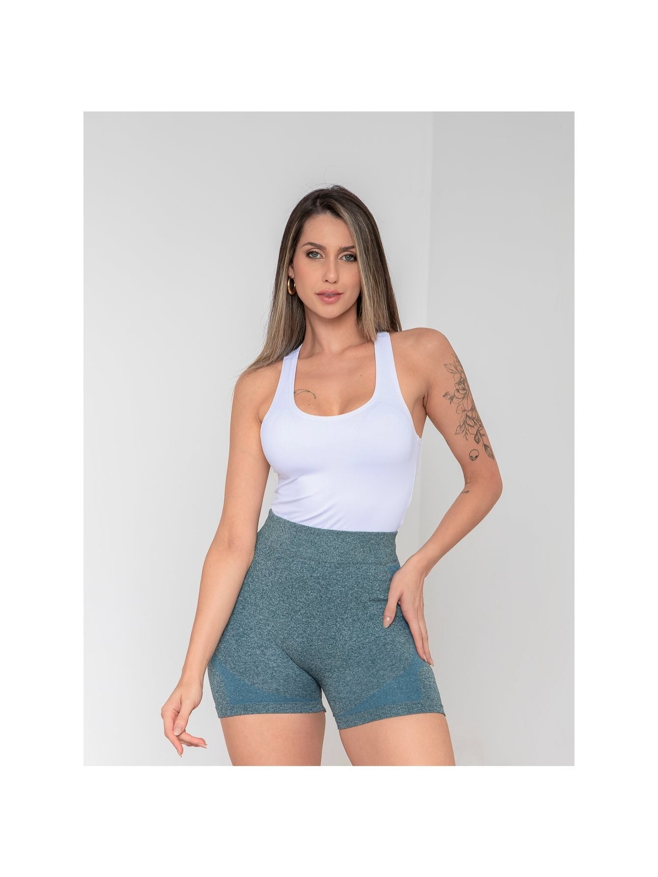 Shorts de ginástica femininos de cintura alta com compressão que levantam o bumbum