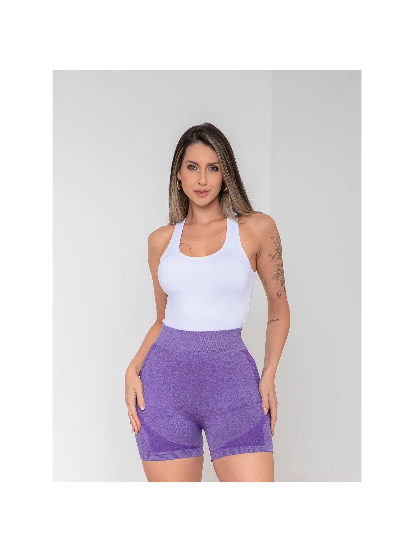 Shorts de ginástica femininos de cintura alta com compressão que levantam o bumbum