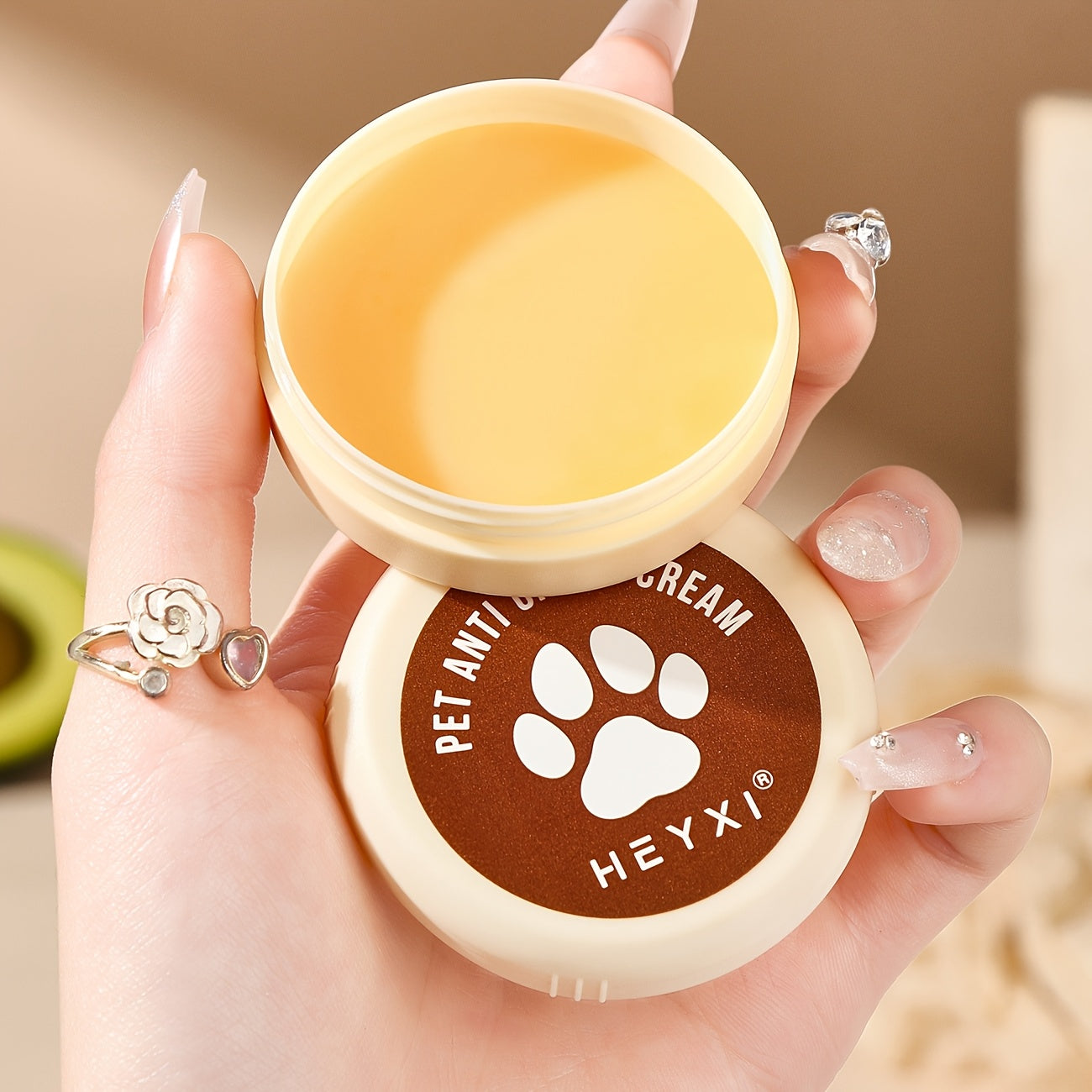 Creme hidratante para patas e focinho de animais de estimação HEYXI, 20g, creme suave e macio para cães, rápida absorção, proteção contra calor e superfícies quentes de estradas, uso universal, cuidado em todas as es