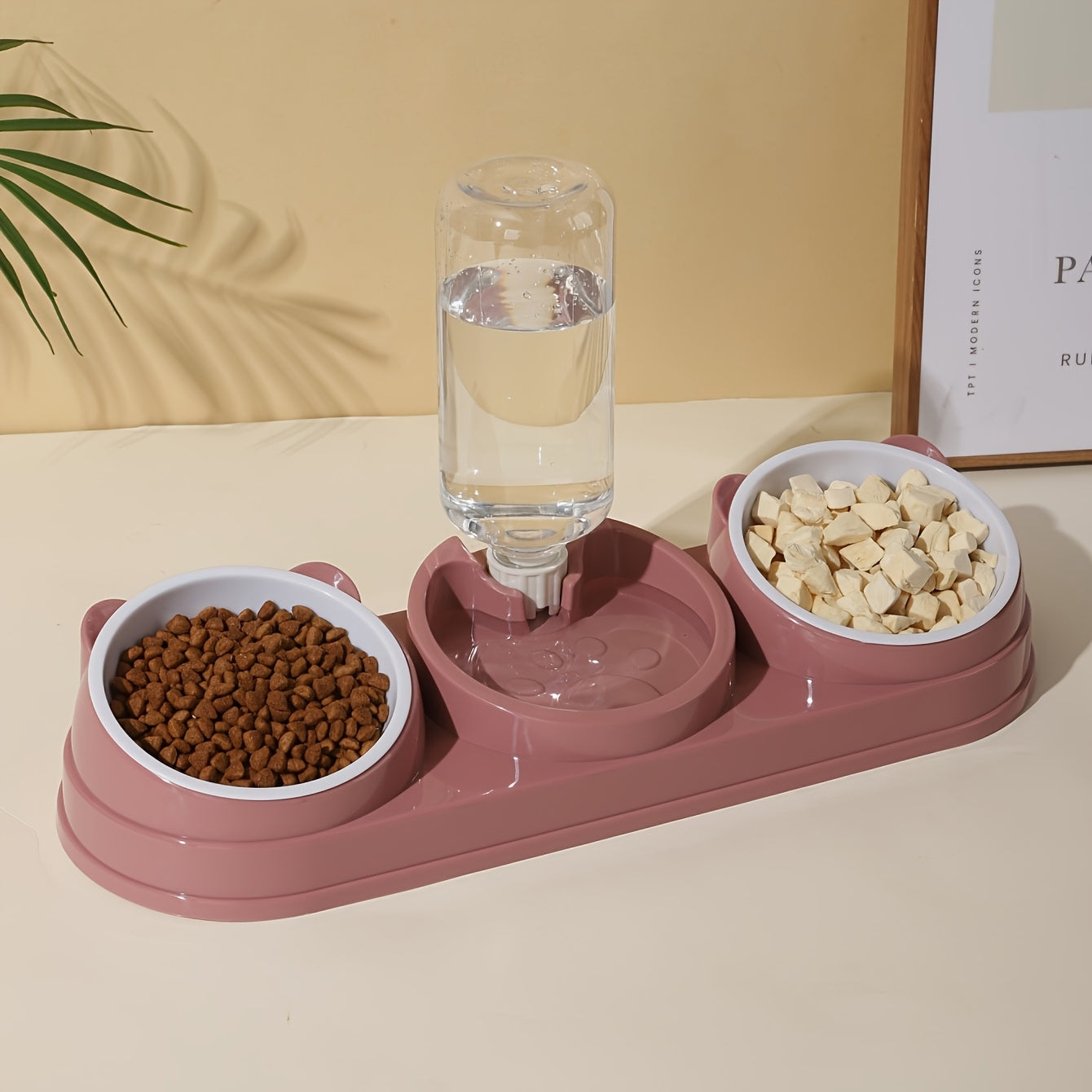 Tigela dupla de aço inoxidável para cães e gatos com design inclinado