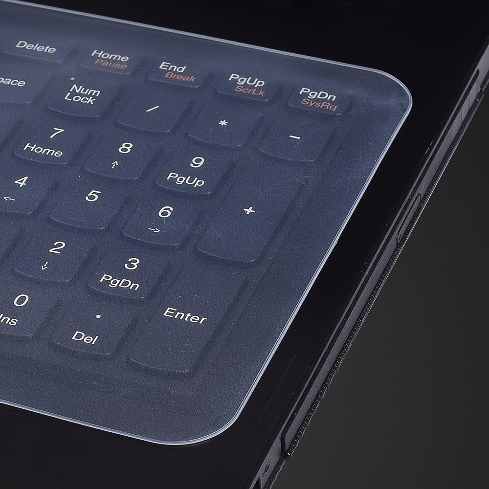 Película protetora universal de silicone transparente, compatível com a maioria dos notebooks de 12 a 17 polegadas disponíveis no mercado.