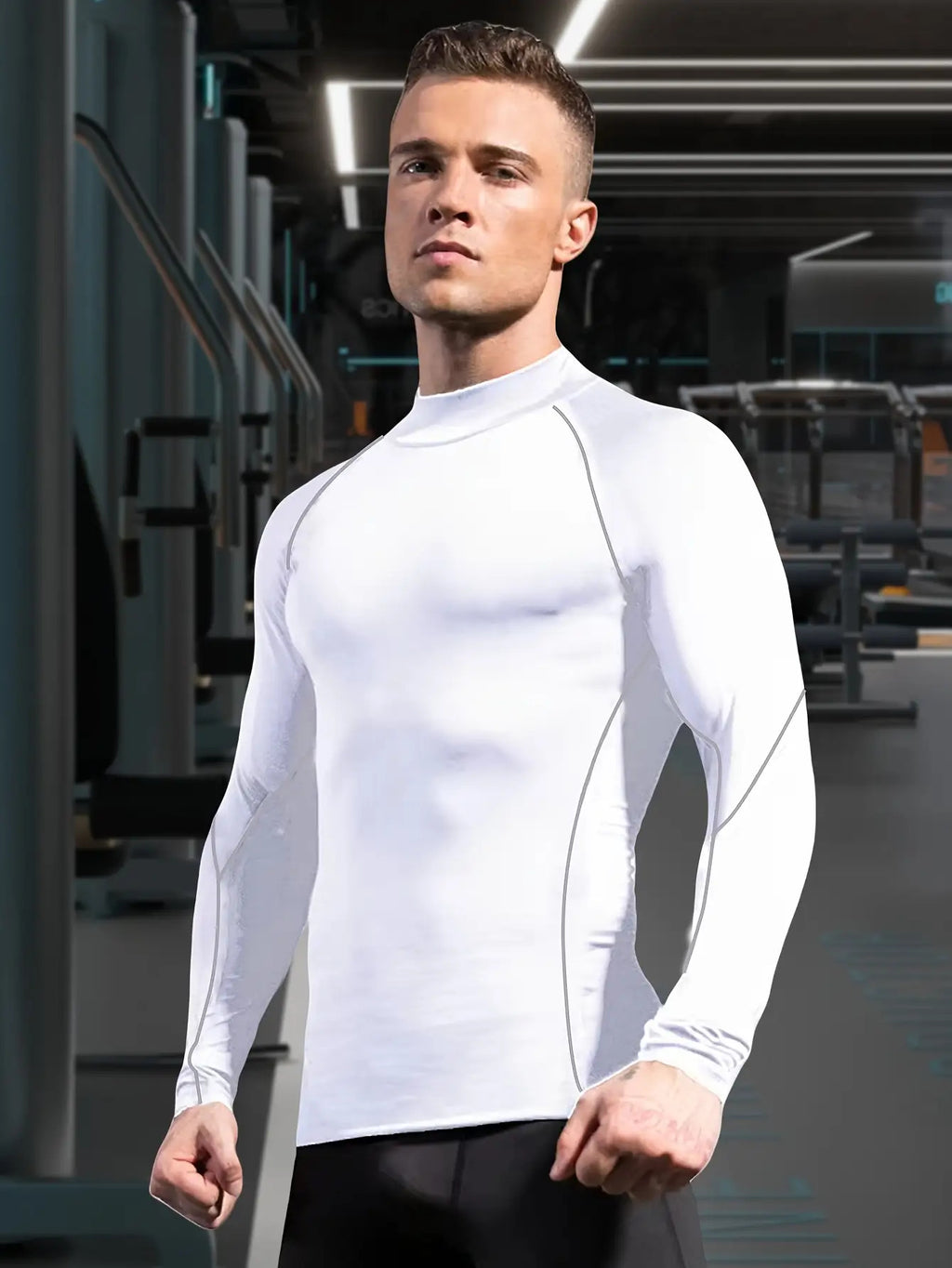 Camiseta Masculina de Compressão com Gola Alta e Mangas Compridas