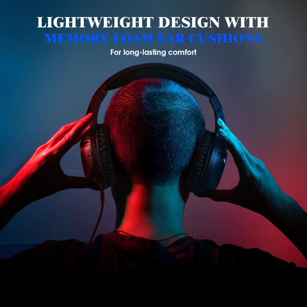 O headset gamer Soulbytes S20 Over-Ear possui um design com fio, controle de volume/mudo, luzes pulsantes em 7 cores e efeitos de som surround. É compatível com celulares, desktops e laptops, e pode ser usado com PS4, PS5 e